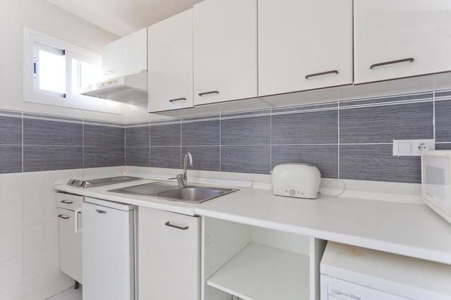 Apts. Kensington 2* Magaluf (Mallorca)