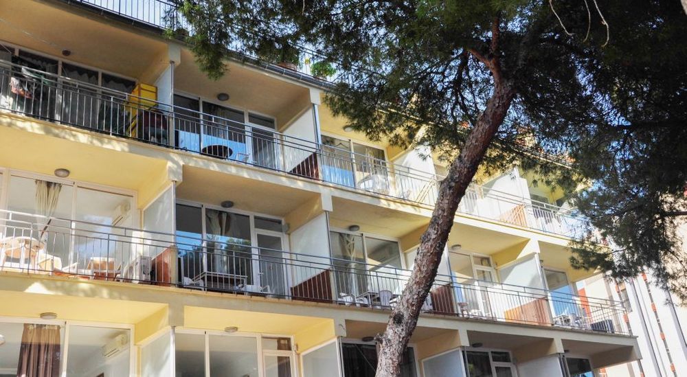 Apts. Kensington 2*