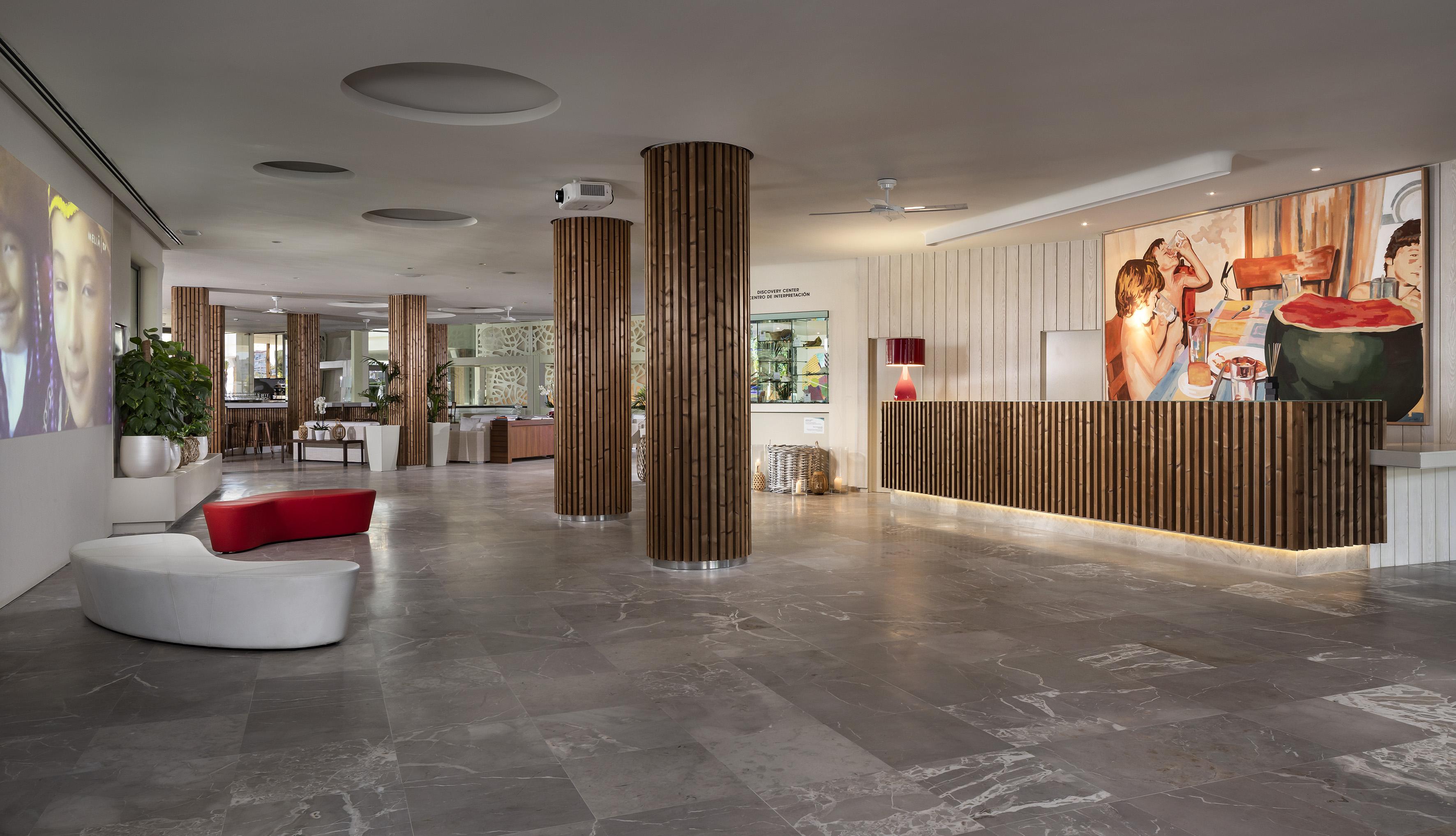 Melia South Khách sạn 4*