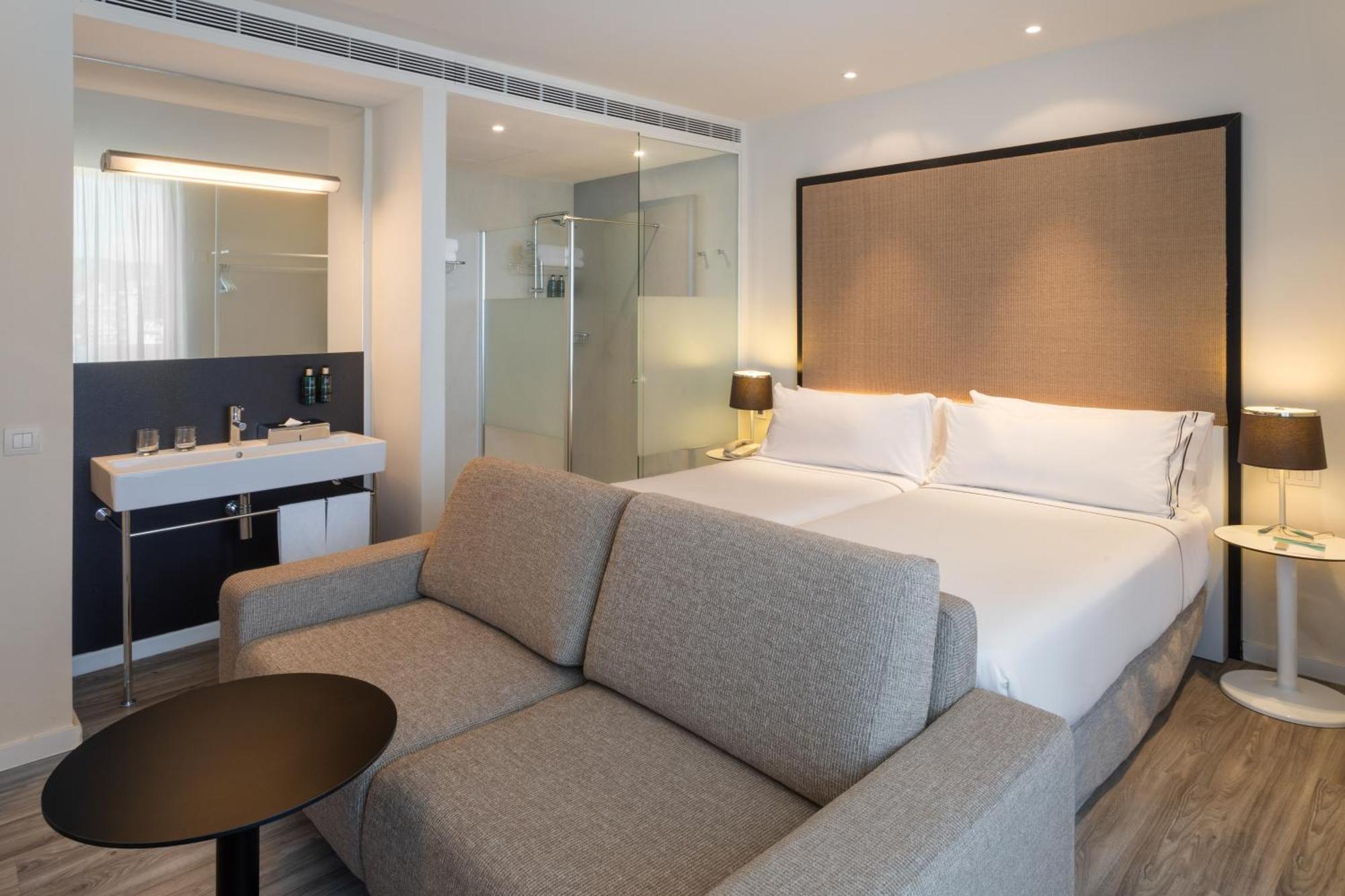 Melia South Khách sạn