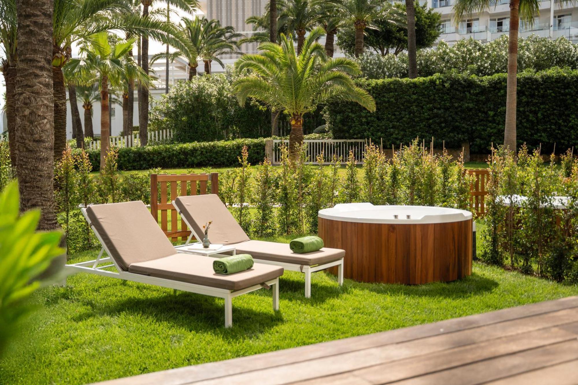 Khách sạn Melia South 4*
