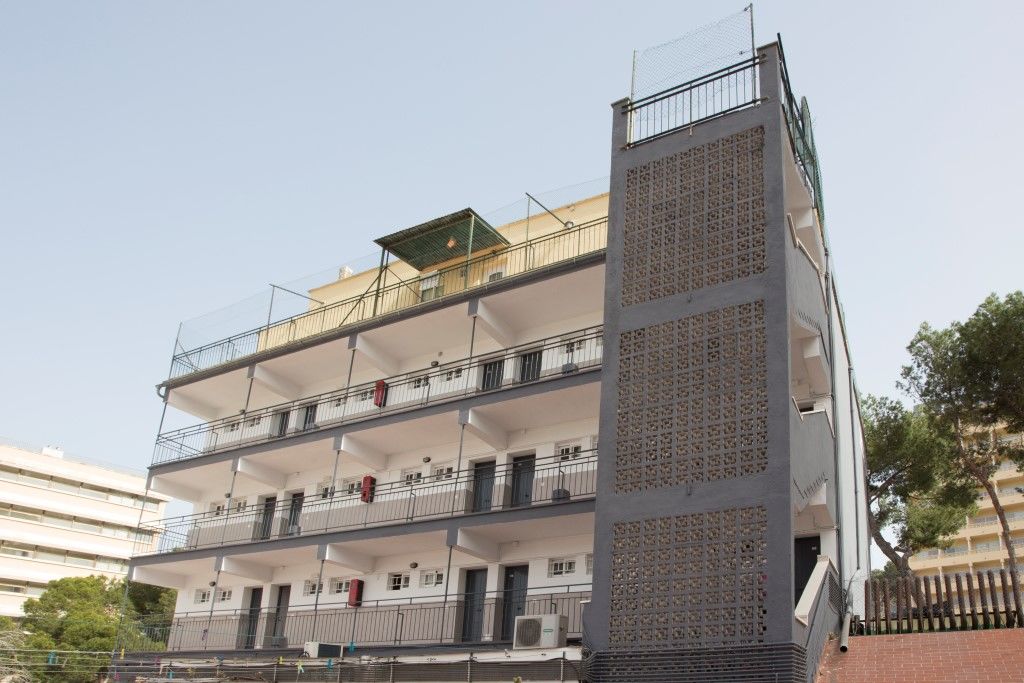 Apts. Kensington 2* Magaluf (Mallorca)