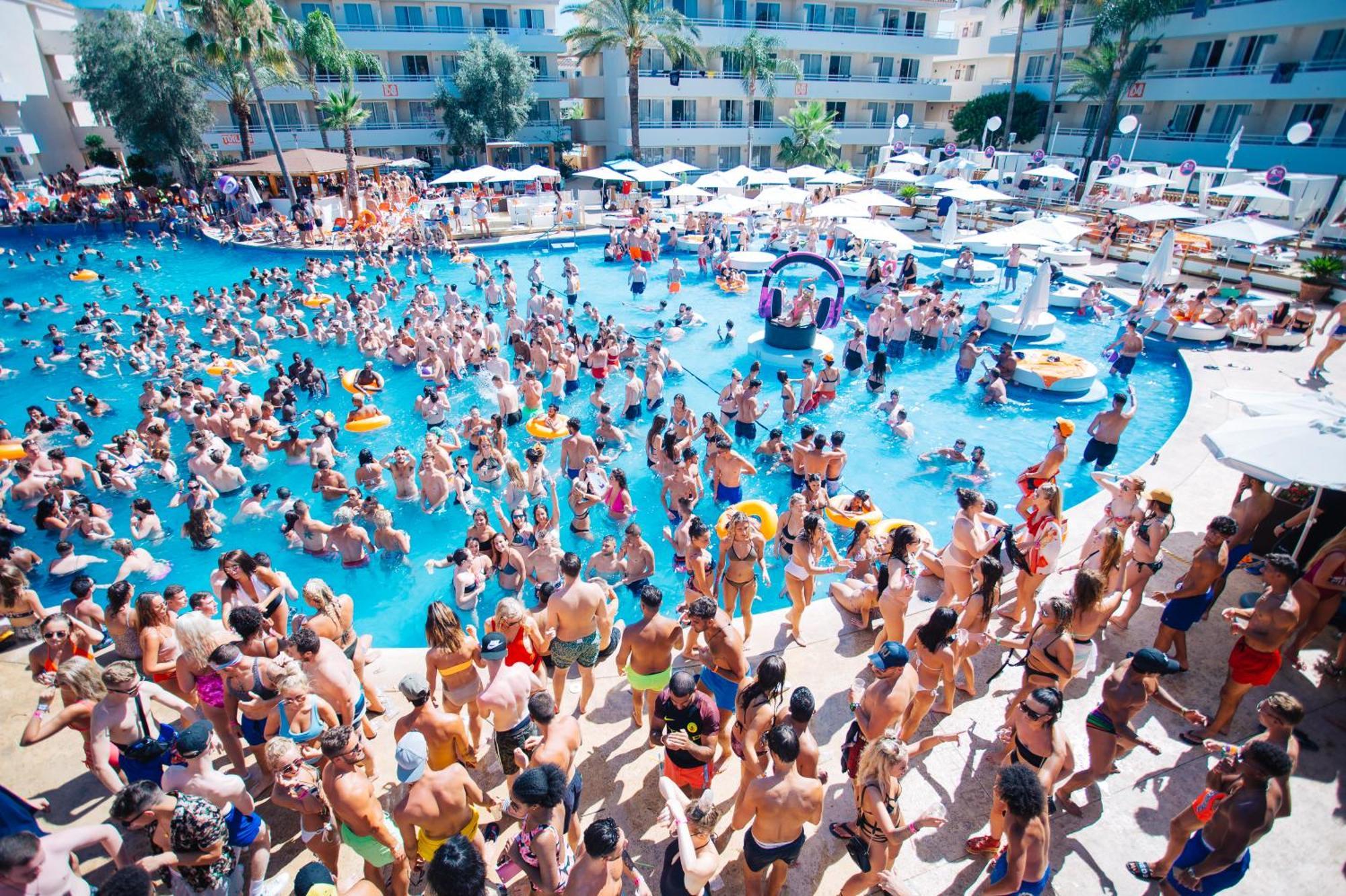 Bh Mallorca Affiliated By Fergus (adults Only) *