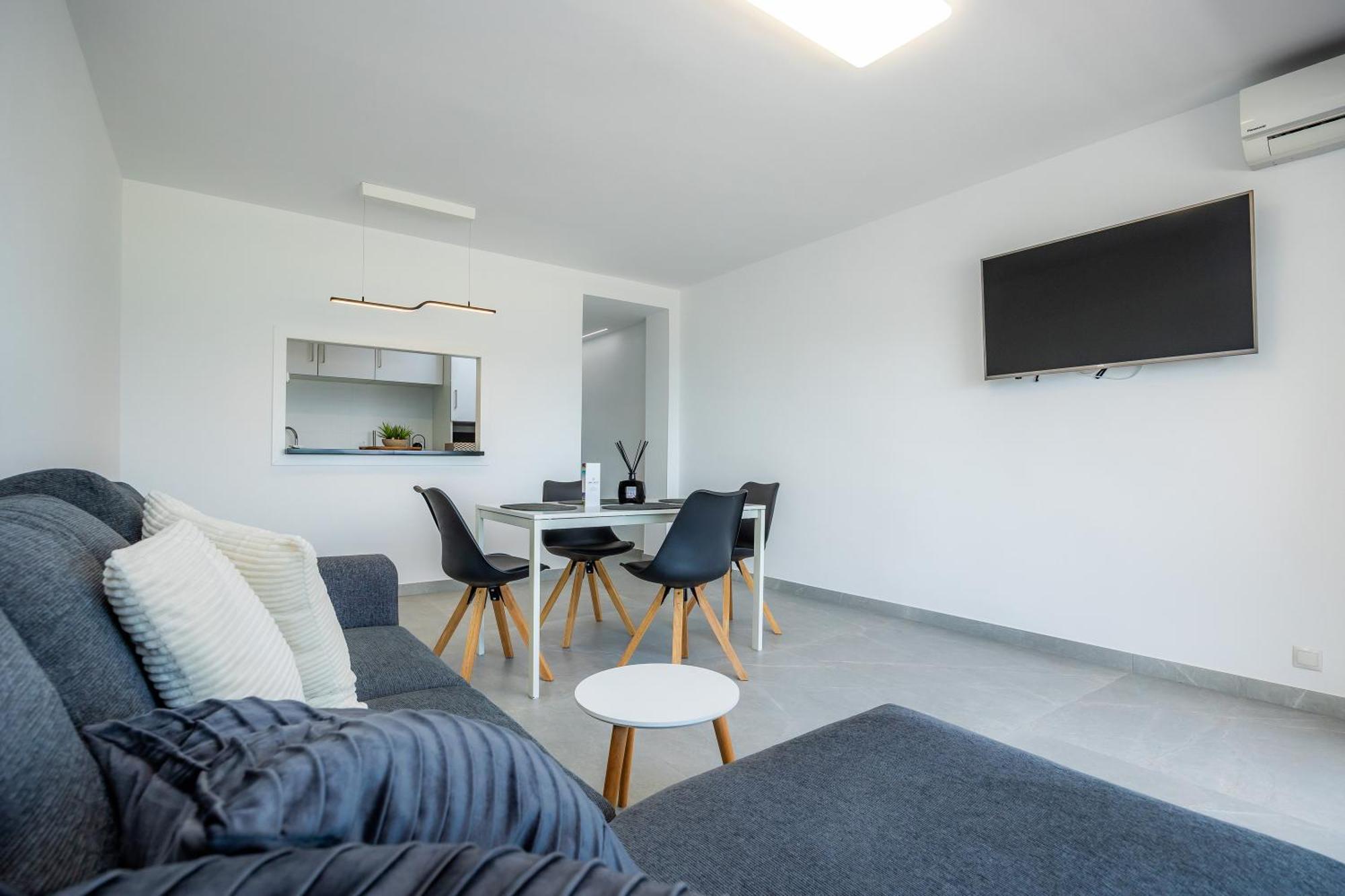 Apartment First Line Mediterranean Magaluf (Mallorca)