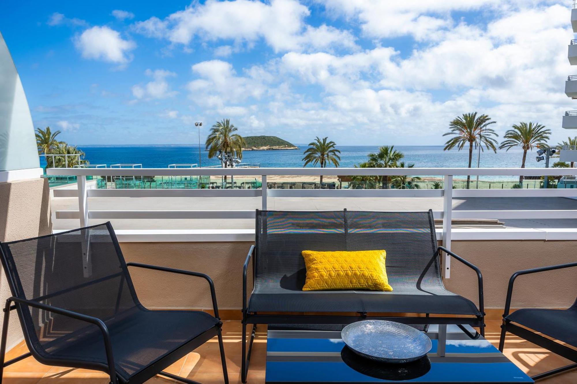 First Line Mediterranean Apartment